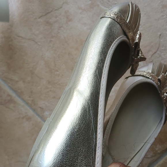 KENNETH COLE - Picture 5 of 9